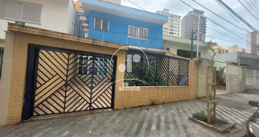 Sobrado de 234m² à venda em Santo André-SP, na Vila Bastos! com 4 quartos, 1 suíte, 2 salas, 3 banheiros e 3 vagas de garagem