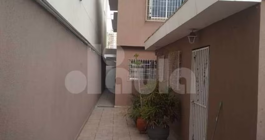 Sobrado de 192m² à venda na Vila América, Santo André-SP: 3 quartos, 1 suíte, 1 sala, 2 banheiros e 2 vagas