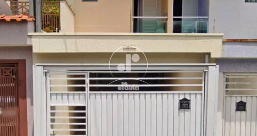 Sobrado à venda em Santo André-SP, Vila Alzira: 2 quartos, 2 suítes, 1 sala, 3 banheiros, 2 vagas, 93m²