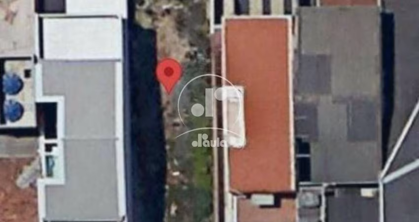 Sobrado a venda com 292m², 3 suítes, 4 banheiros, 4 vagas, na Vila Alpina, Santo André/SP.
