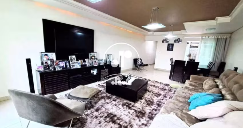 Sobrado à venda, Vila Alpina, Santo André/SP, 4 quartos, todos com suítes com hidro