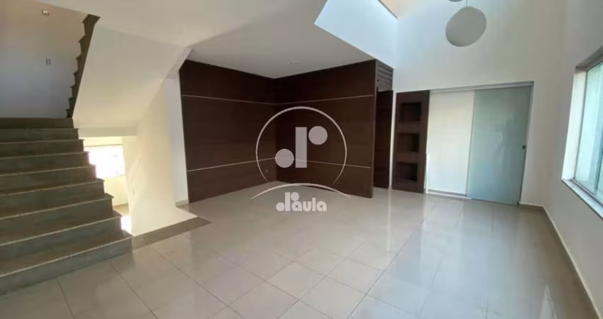 Sobrado de 333m² à Venda em Santo André-SP, Bairro Santa Maria: 5 Quartos, 5 Suítes, 3 Salas, 7 Banheiros e 5 Vagas