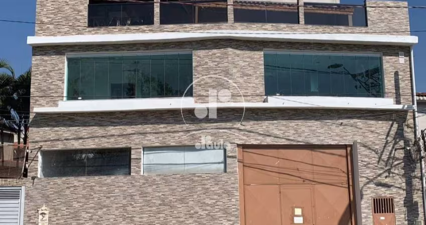 Sobrado no Parque Marajoara, Santo André-SP: 6 quartos, 4 suítes, 2 salas, 7 banheiros, 2 vagas, 660m²