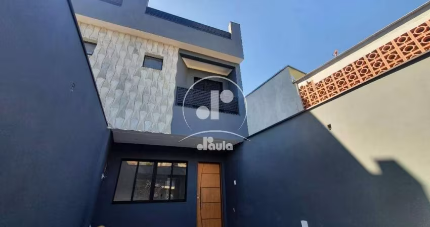 Sobrado a venda no Pq Jaçatuba, Sto Andre, 130m², 2 suites, sala ampla, cozinha, sacada, 1 lavabo, 2 vagas de garagem.