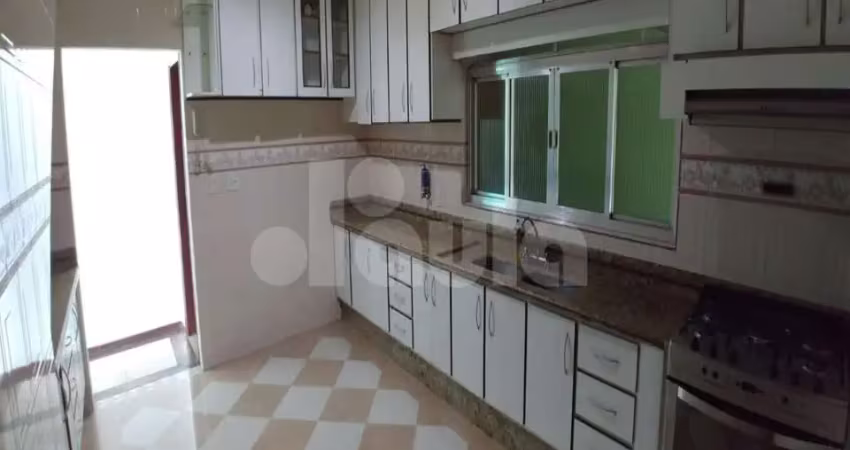 Sobrado à venda, Parque Jaçatuba, Santo André/SP com 350,00 m² de área úti
