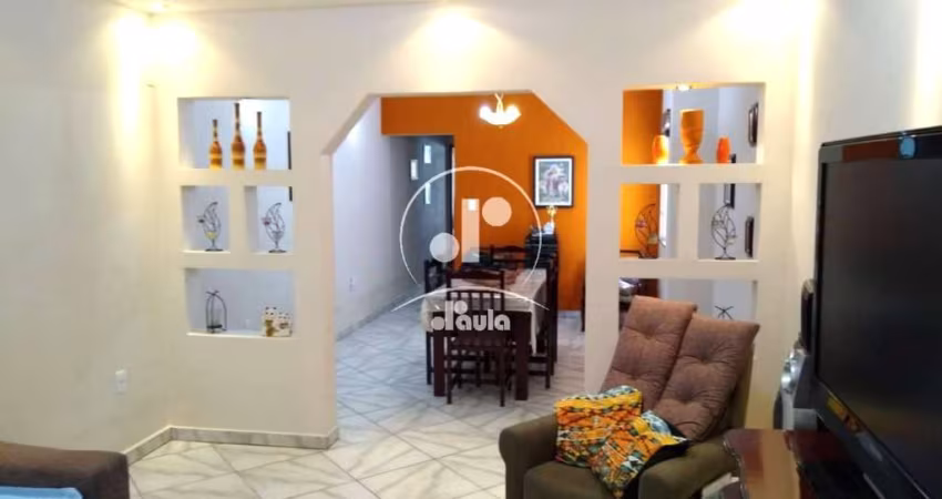 Sobrado à venda em Santo André-SP: 3 quartos, 1 suíte, 2 salas, 3 banheiros, 2 vagas de garagem, 181m² no Jardim Las Vegas.