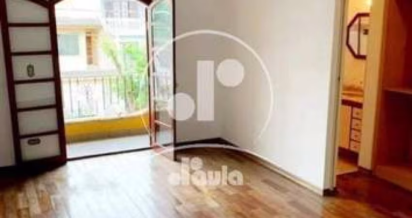 Sobrado com 125,00 m² de terreno e construção 245,00 com 3 quartos , sala , cozinha , área de serviço .