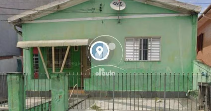 Espaçosa casa de 2 quartos com 2 vagas de garagem na Vila Linda, Santo André-SP - Imperdível oportunidade!