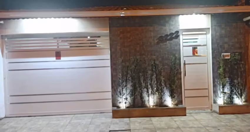 Excelente casa a venda  com piscina,  vila tupi - praia grande-lado praia