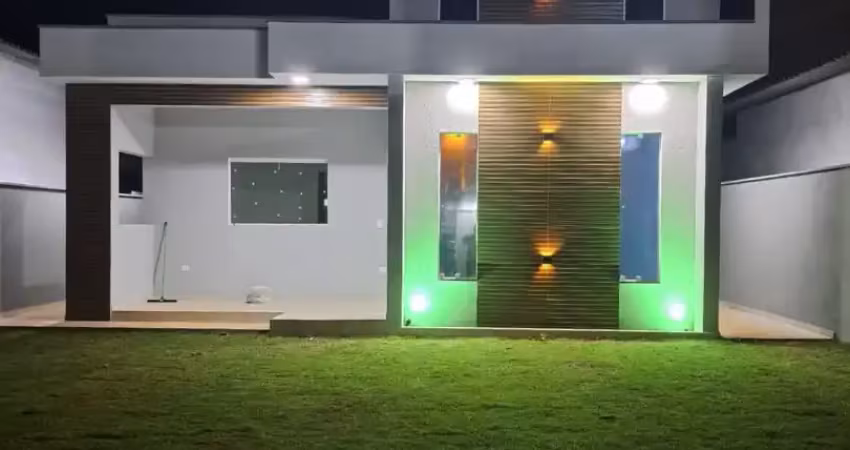 Casa nova proximo ao trevo de p. toledo com  piscina proximo ao comércio