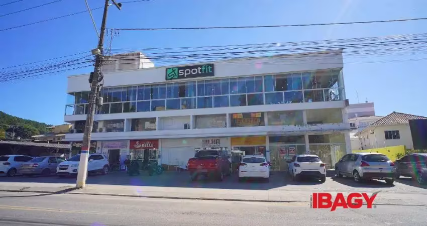 Ponto comercial para alugar na Rodovia Tertuliano Brito Xavier, 730, Canasvieiras, Florianópolis