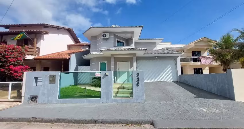Excelente casa 3 dormitório(s) em pedra branca - palhoça
