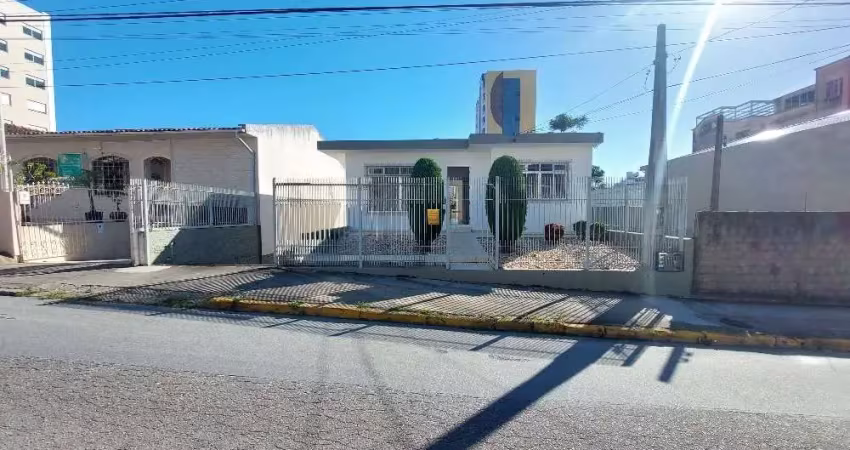 Excelente casa 3 dormitório(s) em capoeiras - florianópolis