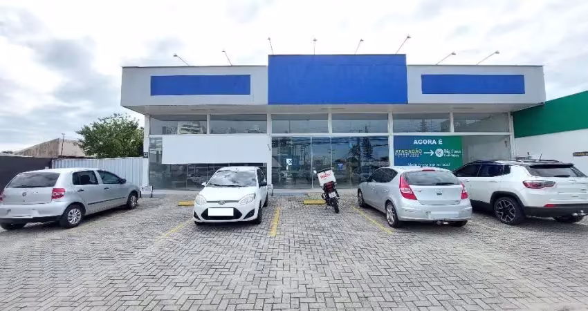 Ponto comercial para alugar na Avenida Leoberto Leal, 4002, Barreiros, São José