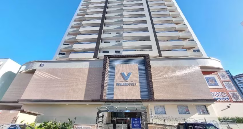 Apartamento com 2 quartos para alugar na Avenida Brigadeiro da Silva Paes, 261, Campinas, São José