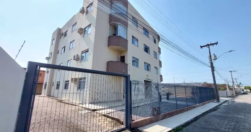 Apartamento com 3 quartos para alugar na Rua Osmar Sotero Martins, 87, Centro, Palhoça