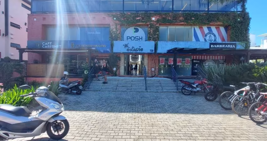 Ponto comercial com 3 salas para alugar na Rua das Algas, 733, Jurerê, Florianópolis