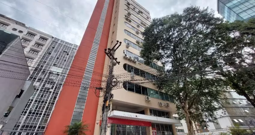 Ponto comercial para alugar na Rua Marechal Guilherme, 213, Centro, Florianópolis