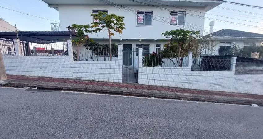 Excelente apartamento 2 dormitório(s) em capoeiras - florianópolis
