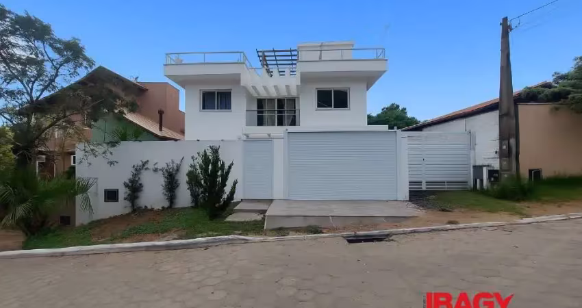 Excelente casa 2 dormitório(s) em campeche - florianópolis