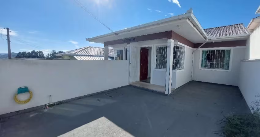 Casa com 2 quartos para alugar na Milta Freitas Lemos, 91, Bela Vista, Palhoça