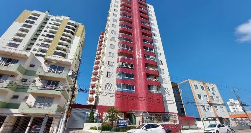 Apartamento com 3 quartos para alugar na Rua Delamar José da Silva, 327, Kobrasol, São José