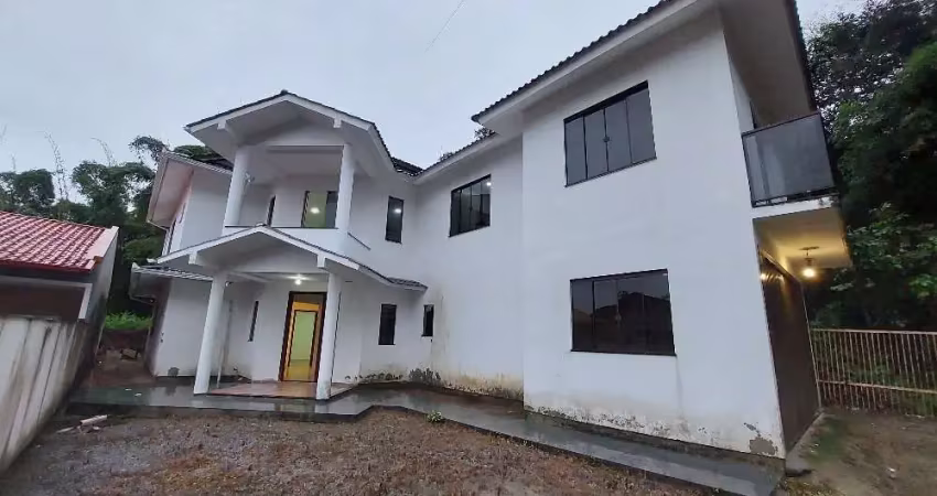 Casa com 5 quartos para alugar na Rua João Eliseu de Campos, 31, Aririu, Palhoça