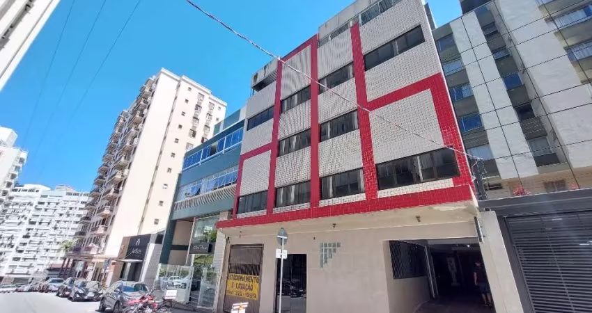 Prédio com 4 salas para alugar na Rua Artista Bittencourt, 98, Centro, Florianópolis