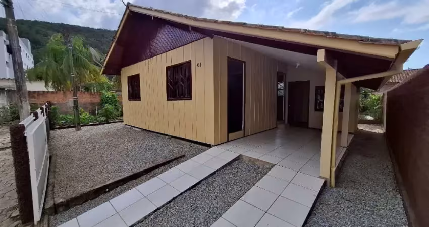 Excelente casa 2 dormitório(s) em alto aririu - palhoça