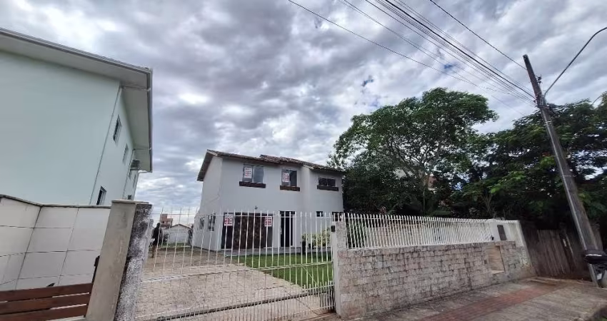 Apartamento com 3 quartos para alugar na Rua Galvão, 471, Carianos, Florianópolis