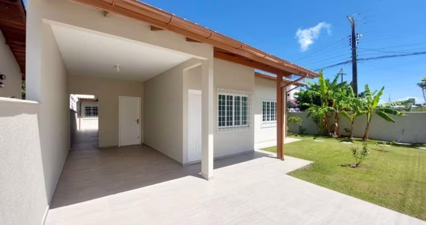 Casa com 2 quartos para alugar na Rua Arco íris, 518, Carianos, Florianópolis