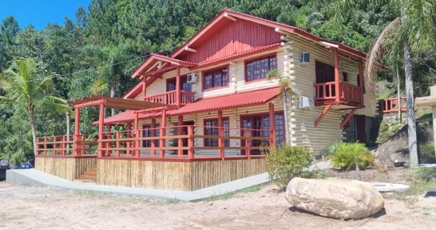 Casa para alugar na Rodovia José Carlos Daux, 17300, Vargem Pequena, Florianópolis