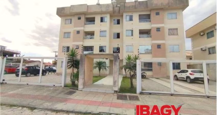 Apartamento com 2 quartos para alugar na Rua João Duarte Raimundo, 715, Caminho Novo, Palhoça