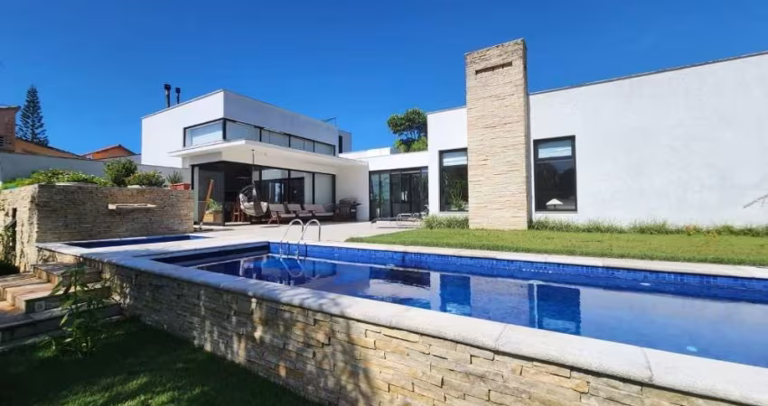 Casa com 4 quartos para alugar na Luiz Fernando Muniz, 345, Açores, Florianópolis