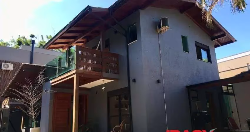 Casa com 2 quartos para alugar na Rua Laurindo Januário da Silveira, 5170, Lagoa da Conceição, Florianópolis