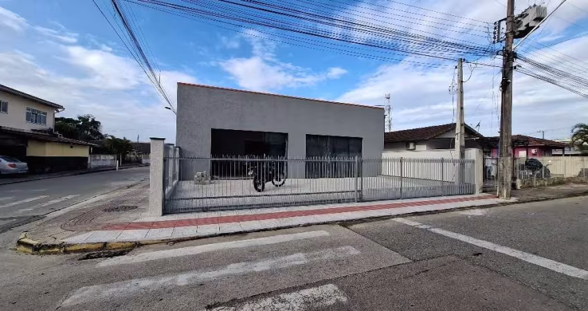 Barracão / Galpão / Depósito com 1 sala para alugar na Rua João Elias das Neves, 95, Bom Viver, Biguaçu
