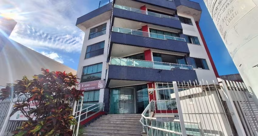 Ponto comercial com 1 sala para alugar na Avenida Leoberto Leal, 730, Barreiros, São José