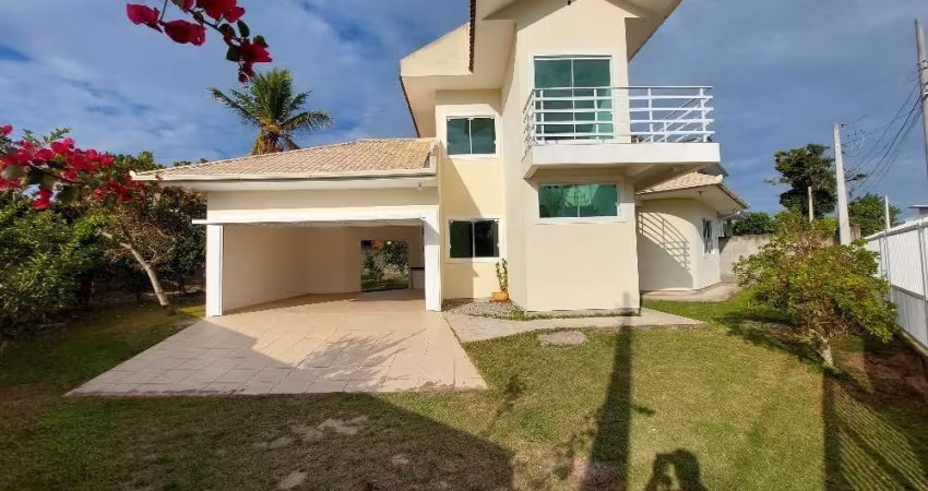 Casa com 3 quartos para alugar na Servidão Romeu Joaquim Antunes, 180, Campeche, Florianópolis