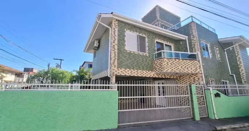 Casa com 2 quartos para alugar na Servidão Jatobá, 316, Ingleses, Florianópolis