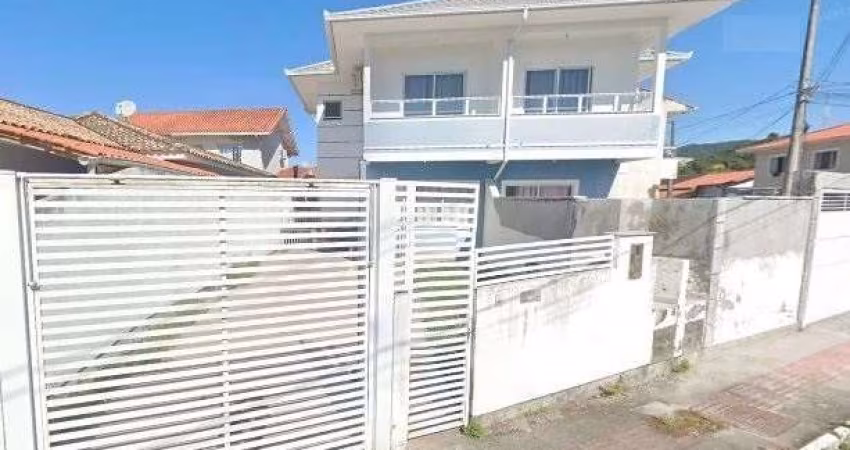 Casa com 2 quartos para alugar na Rua Palmas, 455, Bela Vista, Palhoça
