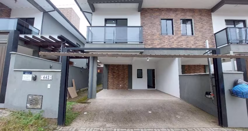 Casa com 2 quartos para alugar na Servidão Correio Sul, 442, Rio Tavares, Florianópolis