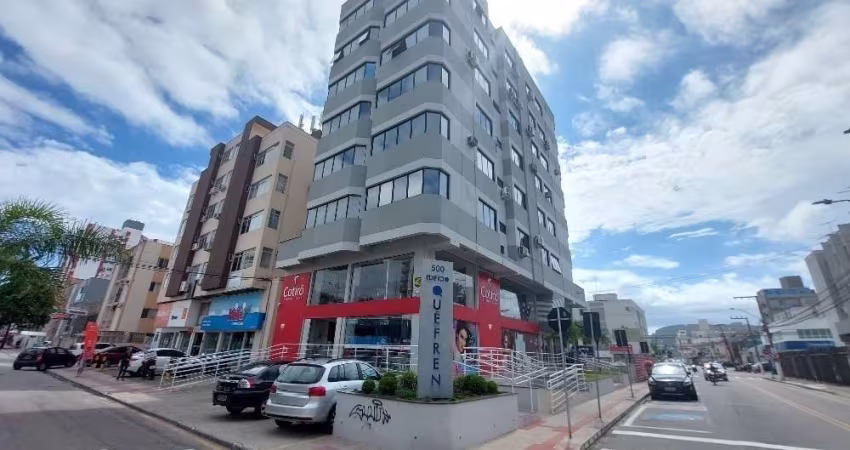Sala comercial com 1 sala para alugar na Rua Charles Ferrari, 500, Kobrasol, São José