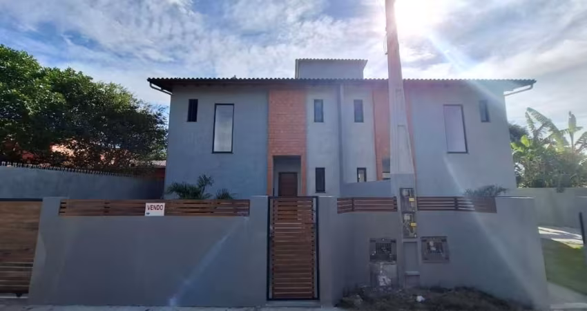Casa com 2 quartos para alugar na Servidão Rosalina Amélia dos Santos, 675, São João do Rio Vermelho, Florianópolis