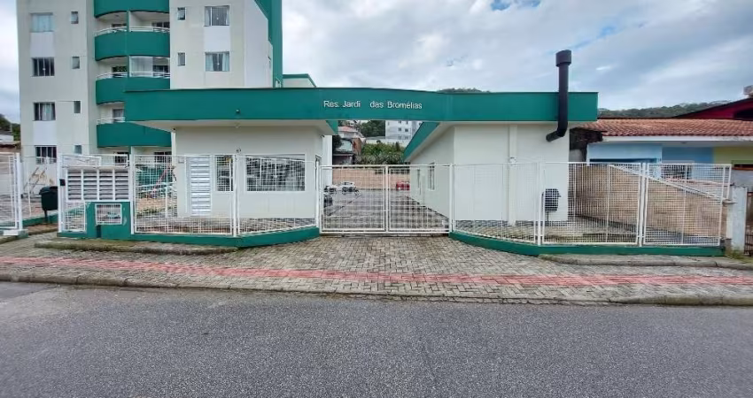 Apartamento com 2 quartos para alugar na Rua Jaborandi, 80, Potecas, São José