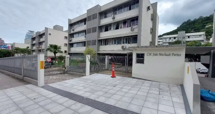 Excelente apartamento 3 dormitório(s) em centro - florianópolis
