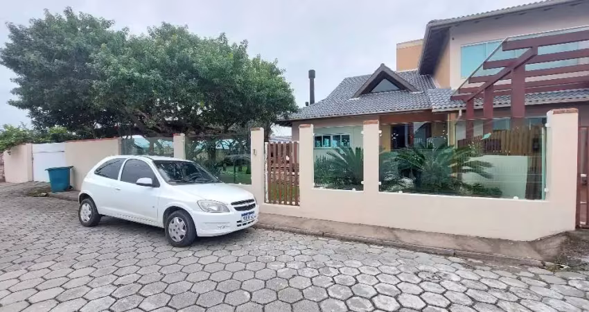 Excelente casa 3 dormitório(s) em balneario ponta do papagaio - palhoça
