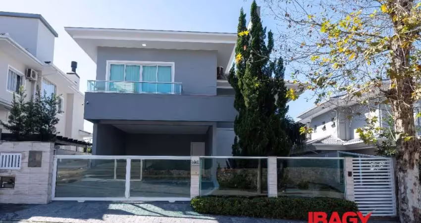 Excelente casa 4 dormitório(s) em pedra branca - palhoça