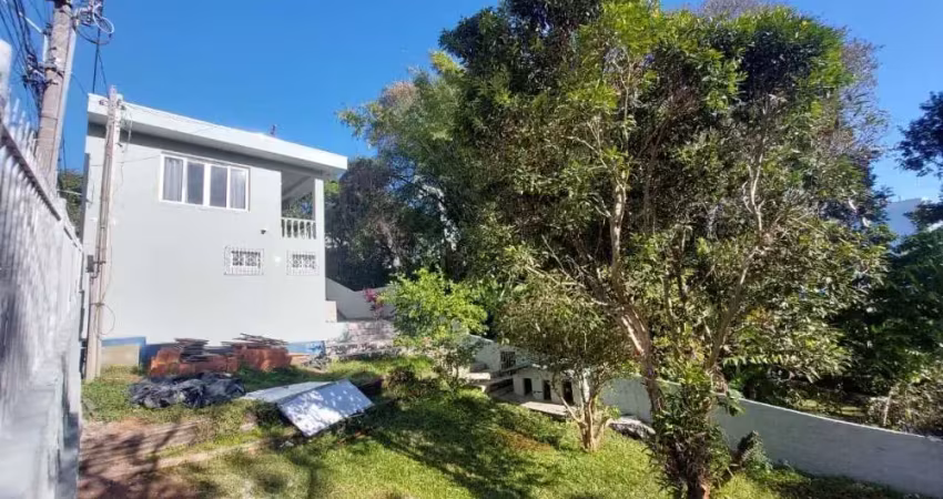 Excelente casa 4 dormitório(s) em pantanal - florianopolis