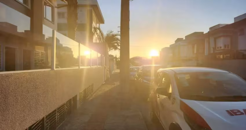 Casa com 3 quartos para alugar na Rua Ingá Mirim, 319, Ribeirão da Ilha, Florianópolis