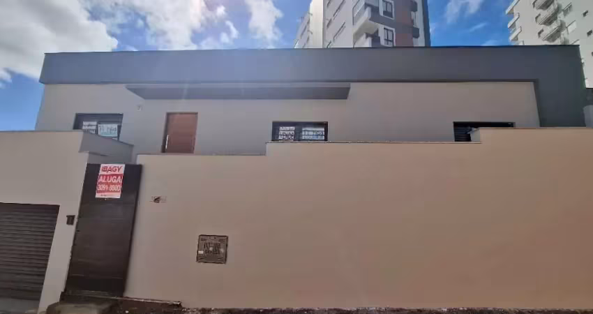 Excelente casa 2 dormitório(s) em agronômica - florianópolis